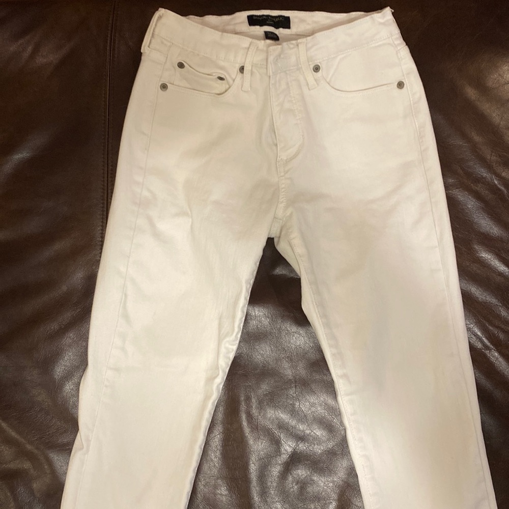 Banana Republic White skinny jeans